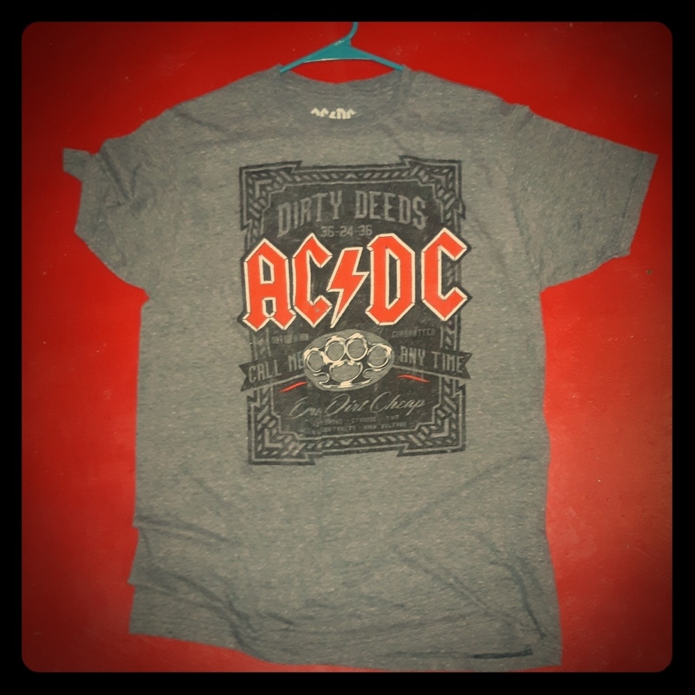 AC/DC Dirty Deeds Done Dirt Cheap Tee Size M